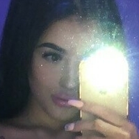 Плеймейт Стейсі Карла Оголені