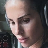 Преслі Оголені