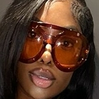 Реалбеллануетч Оголені