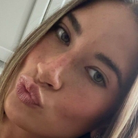 Ріал Ханна Монтана Оголені