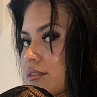 Ріанна Оголені