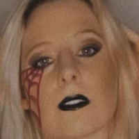 Роллі_ґьол Оголені