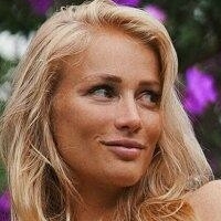 Розі Ван Оголені