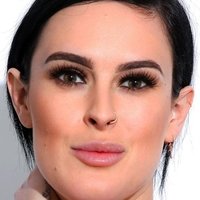 Румер Вілліс Оголені