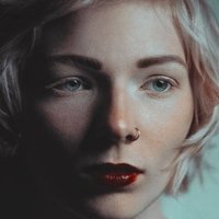 Руна Хансен Оголені