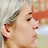 Сафайр Л Оголені