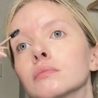 Саніскейтс Оголені