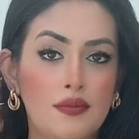 Санія Нагпал Оголені