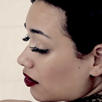 Скарлет Оголені