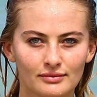 Селена Вебер Оголені
