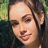 Шейла МакГілтон Оголені