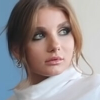 Шона Делла-Рікка Оголені