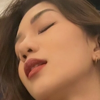 Шінта Хюлян Оголені