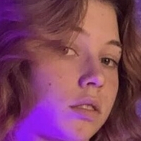 Сіблі Дербороу Оголені