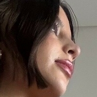 Софія Рейєс Оголені