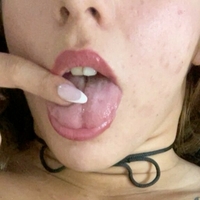 Сол Тріберті Оголені