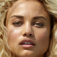 Стефані Роуз Оголені