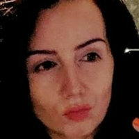 Саммер Сіемпре Оголені