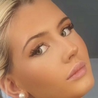 Шведські дівчата Оголені