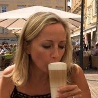 Тара Еллісон Оголені