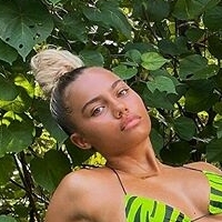 Теннессі Трешер Оголені