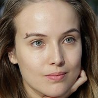 Тереза Воріскова Оголені
