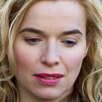 Текла Ройтен Оголені