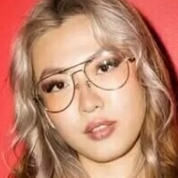Реал Міла Кой Оголені