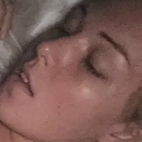 Тірза Моро Оголені