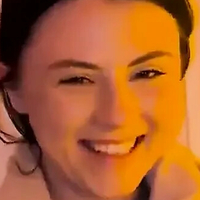 Близнюки Мун Оголені