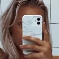 Ванесса Йохансен Оголені