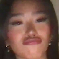 Ванессалувв Оголені