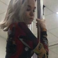 Віка Макклайн Оголені
