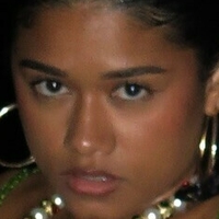 Вахайне Оголені