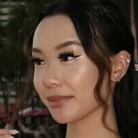 вінніікс Оголені