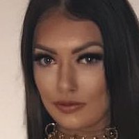 Ксавія-Брук Тімоті Оголені