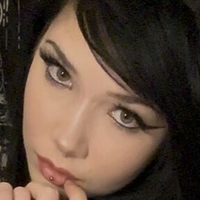 xltraviolex Оголені