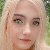 Якрисуу Оголені
