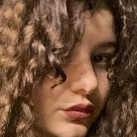 Янг Міла Оголені