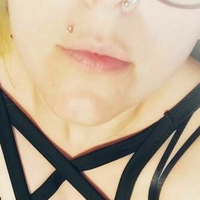 Твоя улюблена дурна сучка Оголені