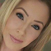 йоурхорнінеїбор Оголені