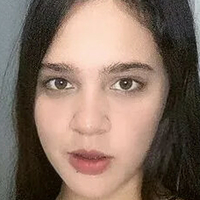 Юслейді Оголені