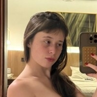 ікссмнцст Оголені